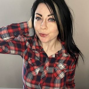 H&M red and blue plaid button snap shirt 6